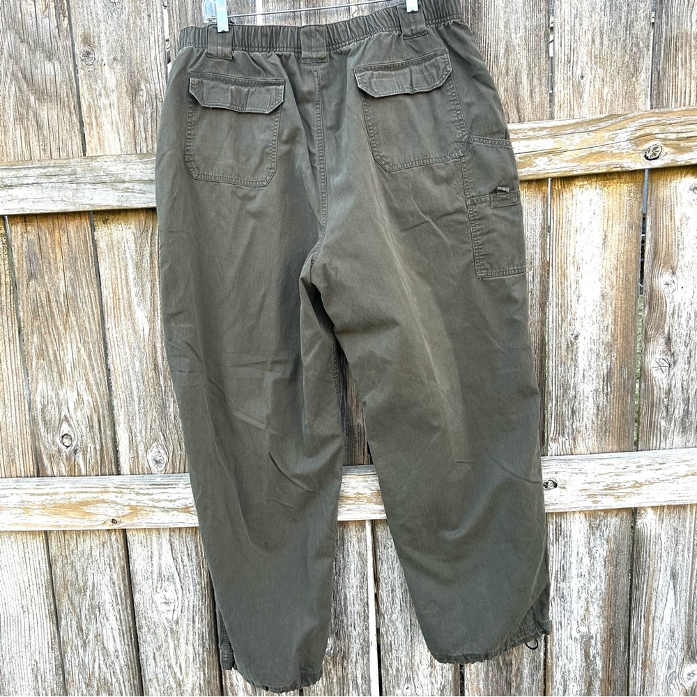 Men's Olive Cargo Pants XL  Mesh Lined Hiking Camping Wear OuterRim Adventurer - Picture 3 of 10